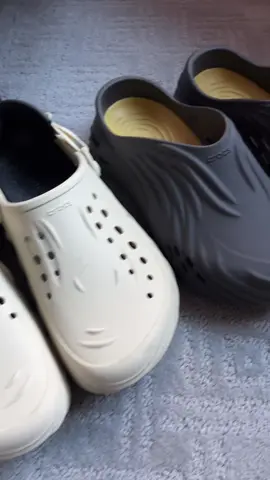 If you’re looking to grab up your crocs ! click down on the link in the video and check out the two set of croc clogs and see if they’re even a sale still active #TikTokShopBlackFriday #tiktokshopcreatorpicks #TikTokShopCyberMonday #fashiondeals #crocs  