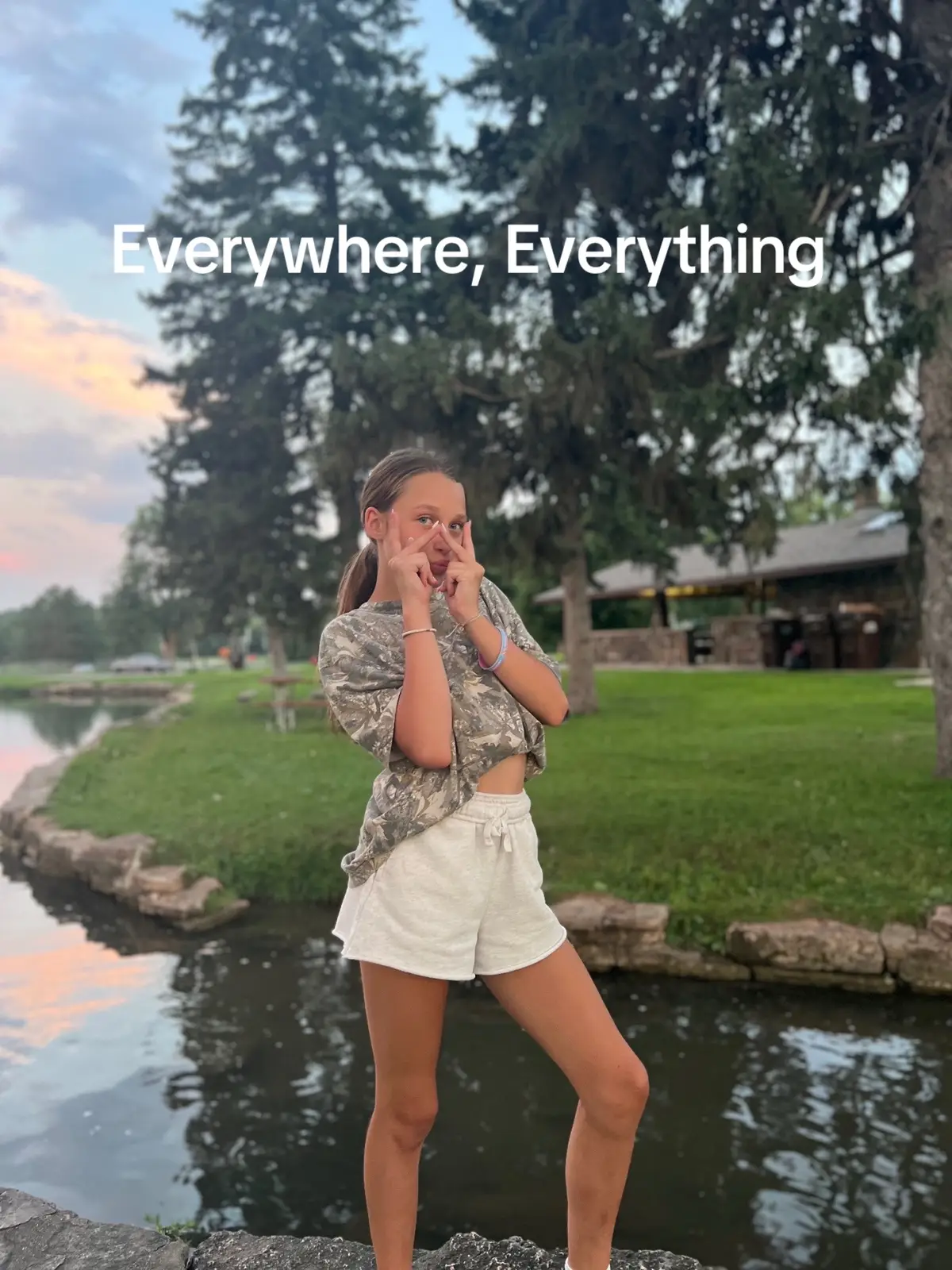 Love you guys so much!! #bestfriendsforlife @kenna.secret @Pyper @Monroemach @Pais @berkley #Kinley #Novella 