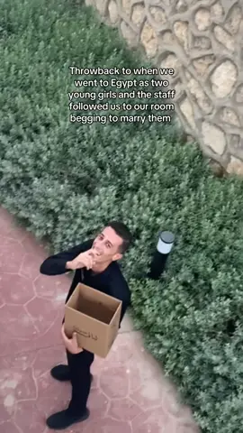 I’ve got a whole story time on this whole holiday…. #storytime #fyp #egypt #viral 