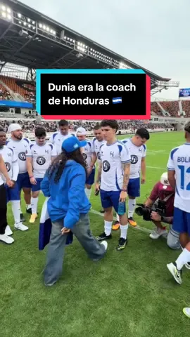 Dunia era la coach de Honduras 🇭🇳 