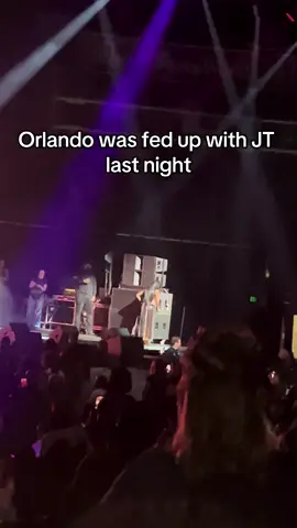 Crowd literally told her to leave 🤦🏽‍♀️ #jt#orlando#classicweekend#classicweekend2025#mad