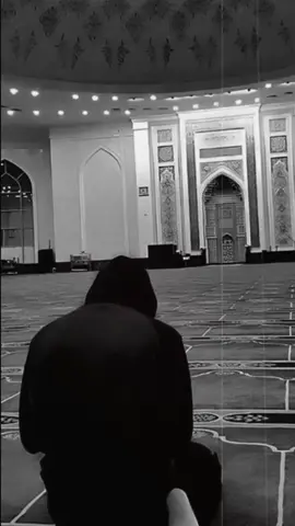 #CapCut #اللهم_صل_وسلم_وبارك_على_نبينا_محمد #الصلاه_هي_الحياه_حافظو_عليها🤍🌱 