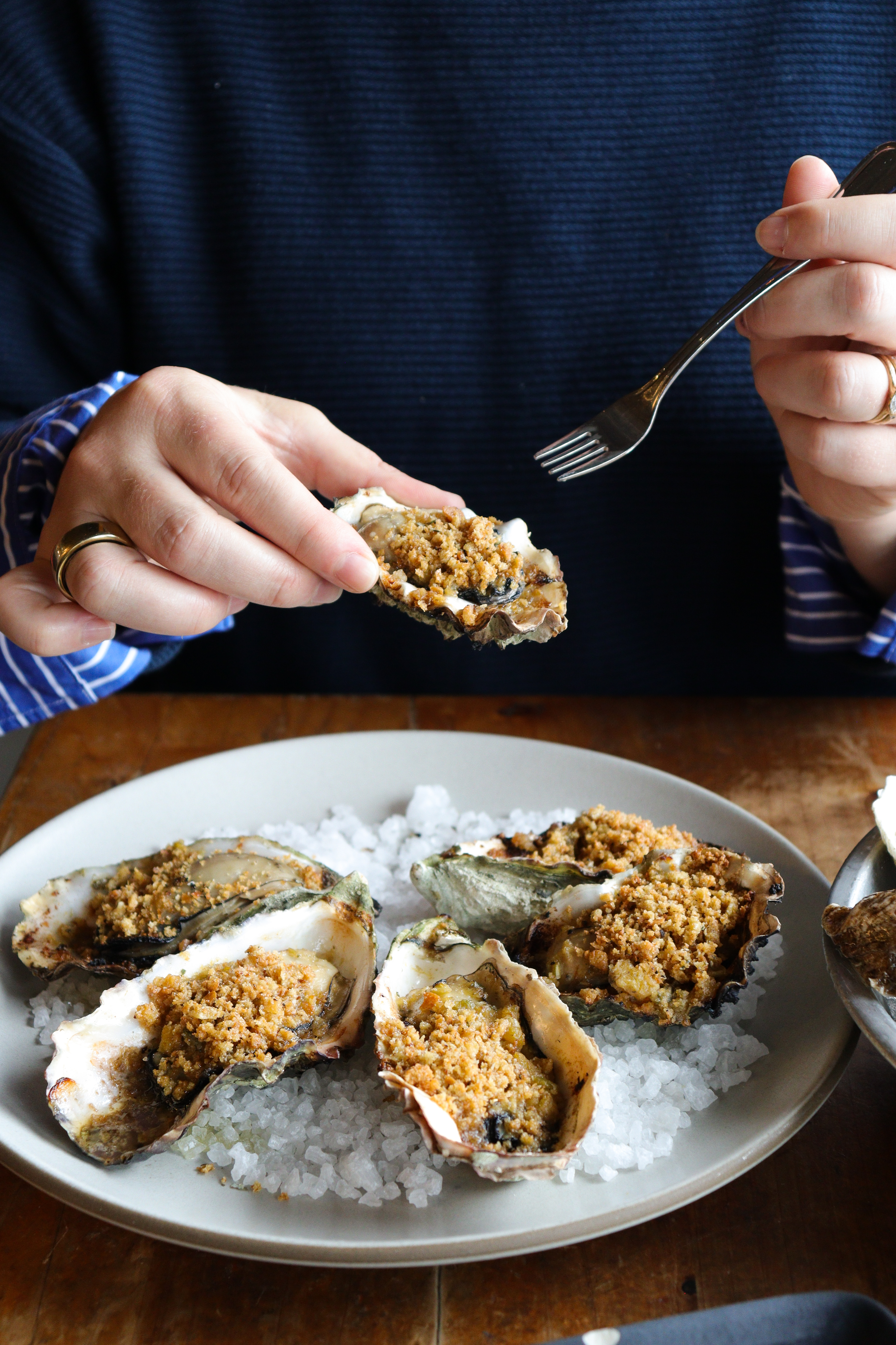 Thanksgiving oysters? Say less. 🦪🍂 Dine in, get them shipped, or pick up in Petaluma or the General Store in Marshall through 11/26. All restaurant locations are closed on Thanksgiving but we'll be back in action on Friday, 11/28! // #HogIslandOysterCo #Thanksgiving #OysterTok
