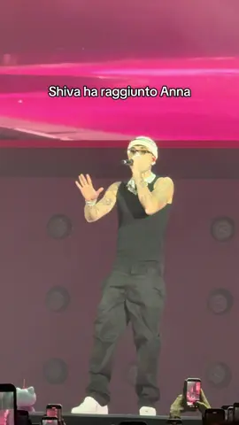 IL FORUM È ESPLOSO #anna #shiva #annapepe #shivalive #milano 