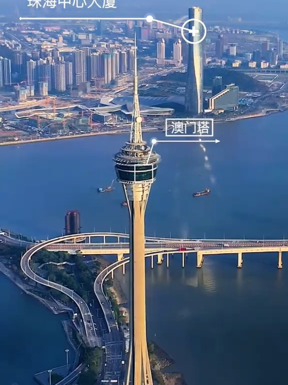 Zhuhai, China 🇨🇳✨ Una ciudad donde el mar se mezcla con el futuro. Donde los rascacielos respiran luz, las óperas flotan como perlas y cada calle vibra al ritmo de una nueva Asia 🚀🌊🌃 Si este lugar no está en tu lista de destinos… debería estarlo. 🎥💙 Bienvenido al futuro del diseño urbano. 📲 Síguenos en TikTok: @chinaemb_bo 🎬 Video original: @linglyngy168 #Zhuhai #ChinaTravel #FutureCity #CityVibes #UrbanFuturism #PearlRiverDelta #DroneView #AsiaIncreíble #Arquitectura #TikTokTravel #ChinaEmbBo #DiscoverChina