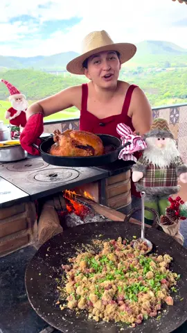 Pega o pratinho e vem conferir essa receita que é a cara do Natal! 🎄 Para fazer esse almoço simples mas delicioso, todos os ingredientes você encontra no @martminasmg  #receita #fy #culinária #viraltiktok 