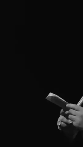 عمر الهنا ضهري انحنى.💔 #محمد_باقر_الخاقاني  #تصميم_فيديوهات🎶🎤🎬 