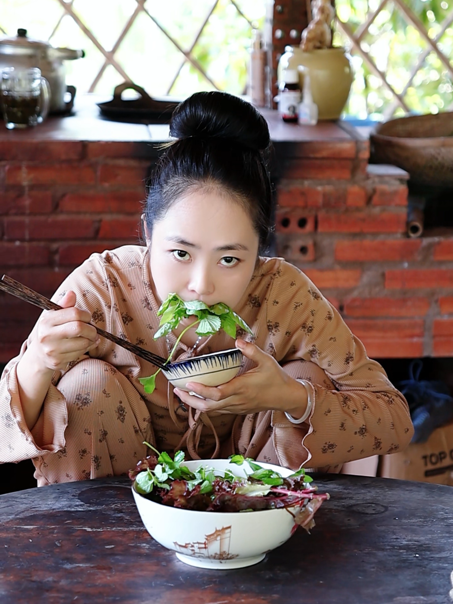 Chỉ thiếu cặp sừng thôi #ngocthiendi