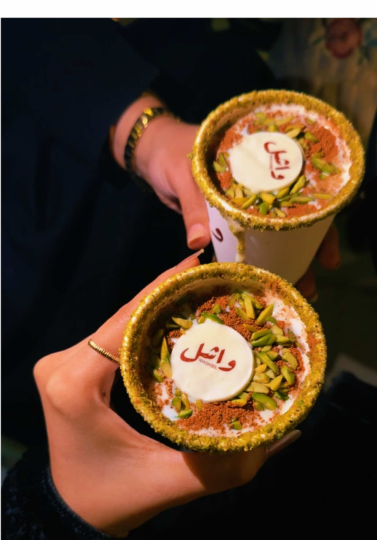 لذيذذذ السحلب مره طعم المكان الرايق الي فعلاً نحتاجه بشتاء وفيه هوت شوكلت وسحلب 🩷😋@شاهي واشل 