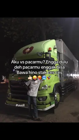 Just konten🤙🏻😜 #hino #truckindonesia #storytruck #fyp #foryoupage @VICKY🚀❤️ @Sya.Kngk12 