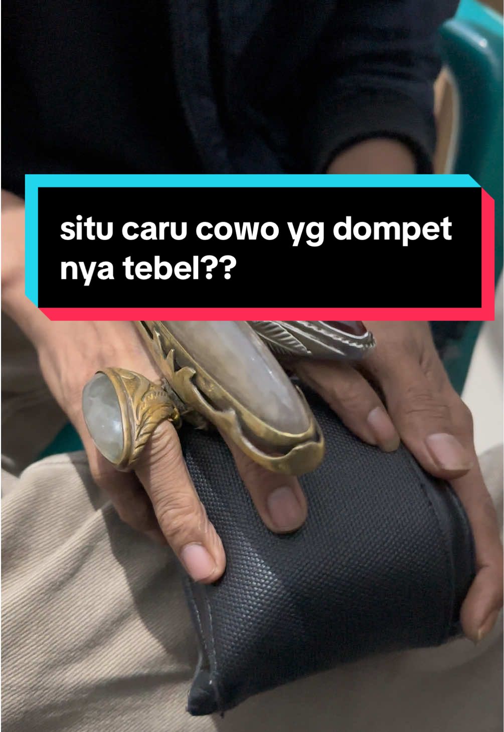 dompet multifungsi 