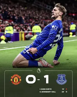 🔵 10-MAN EVERTON SHOCK MAN UNITED 😳 It's only the second time Everton have beaten Manchester United in their last THIRTY-THREE trips to Old Trafford. And they did it playing most of the match with 10 men🍾 David Moyes beats the Mancunians at Old Trafford for the first time ever. 🏟️🔵 #CapCut #everton #davidmoyes #gueye #michaelkeane 