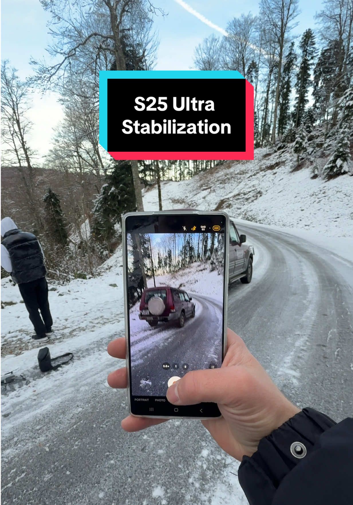 Samsung S25 Ultra Stabilization 😨 #agonistech #androidtips #samsungs25ultra #techtok #fyp 