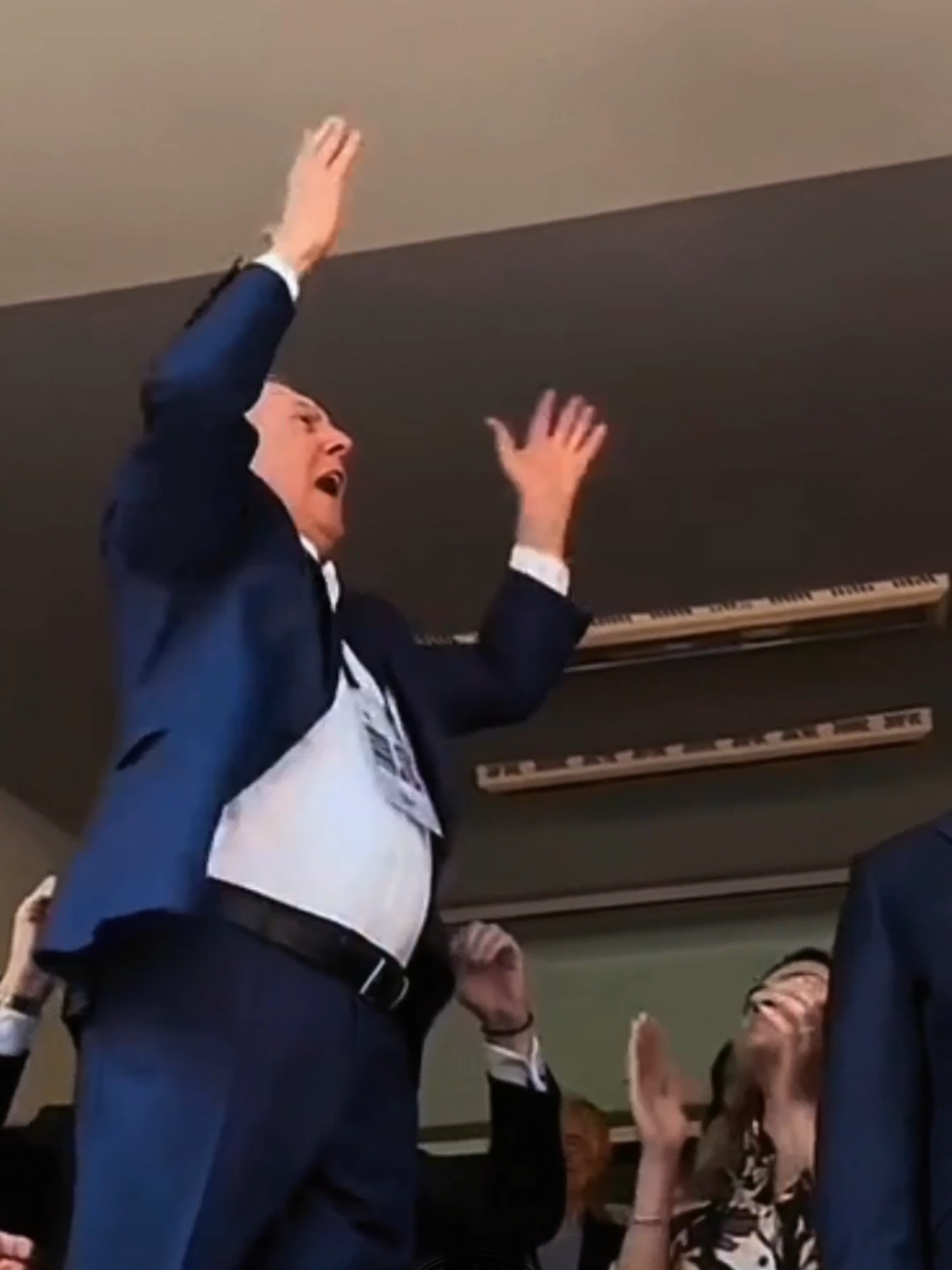 Fenerbahçe eski Kadıköy ruhunu yeniden kazandı #fenerbahçe #sadettinsaran #azizyıldırım #alikoç ##edit #keşfet #racon #fyppppppppppppppppppppppp