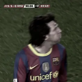 people compare him to Ronaldo btw #edit #xzybca #messi #goat #Soccer 