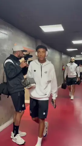 A CHEGADA AO BEIRA-RIO! ⚪️⚫️ #SantosFC #Santos #TikTokEsportes 