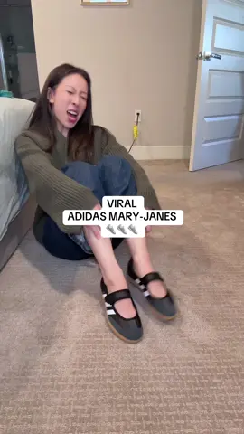 I don’t get me started on the Velcro so accessible  #adidas #shoes #maryjane #blackfriday 