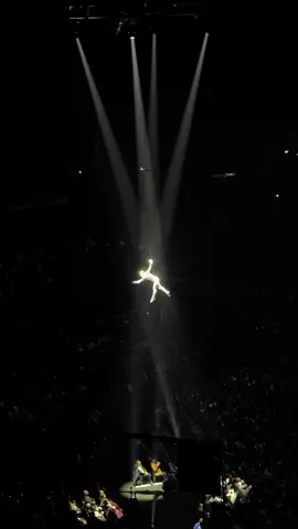 Interstellar performance composed and conducted LIVE in concert by the one and only Hans Zimmer @ OVO Hydro Glasgow - 24/11/2024 … absolutely breathtaking!! The way everyone’s jaws hit the floor. #ovoglasgow #ovohydroglasgow #ovohydro  #hanszimmer #thenextlevel @Hans Zimmer @OVO Hydro @jackcouper7 