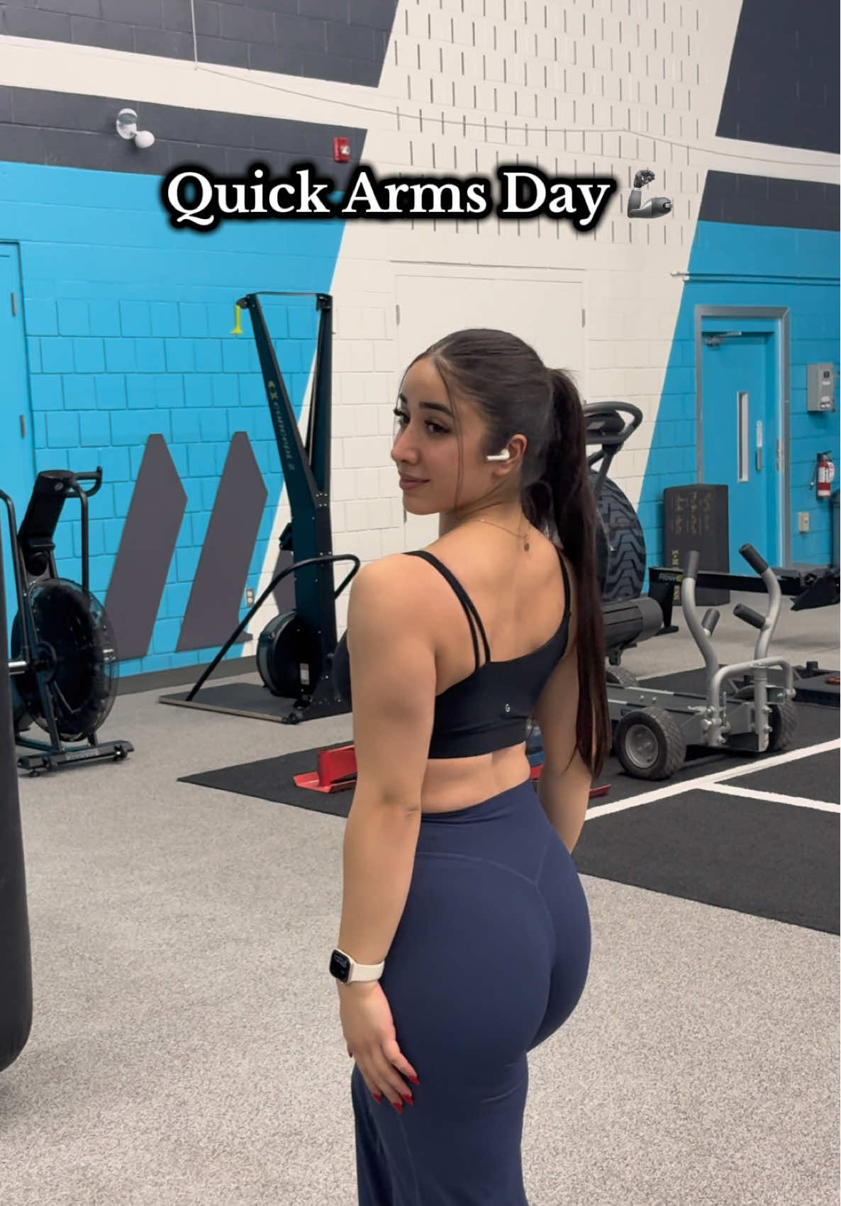 Love Arms Day 🦾  I forgot to record triceps exercises. Don’t forget to train em. Here’s the full workout routine: 1. Lateral raises 4x12 2. Front raises 3x12 3. DB bicep curls 3x12 4. DB bicep curls 4x10 5. Assisted dips 3x8 6. Cable tricep extension 3x12 #gym #GymTok #gymgirl #shoulderworkout #workout 