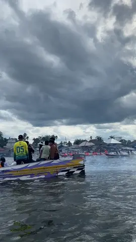 Festival sungai mesuji ke 17 #jadikan Motivasi semoga tahun depan lebih baik lagi 🚣🏻#pyf #perahudayung #mesujilampung #lampung 