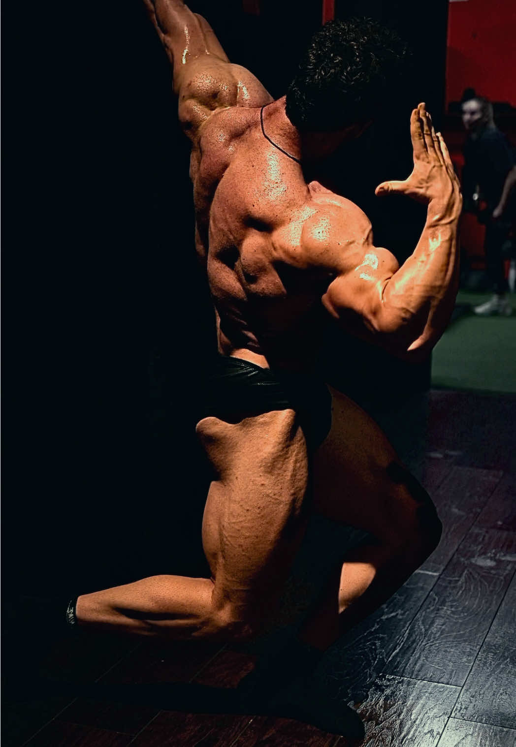 😎 #aesthetics #bodybuilding #gym 