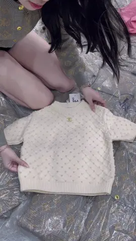 Thêm 1 siêu phẩm mới ạ #moingaymotoutfit 