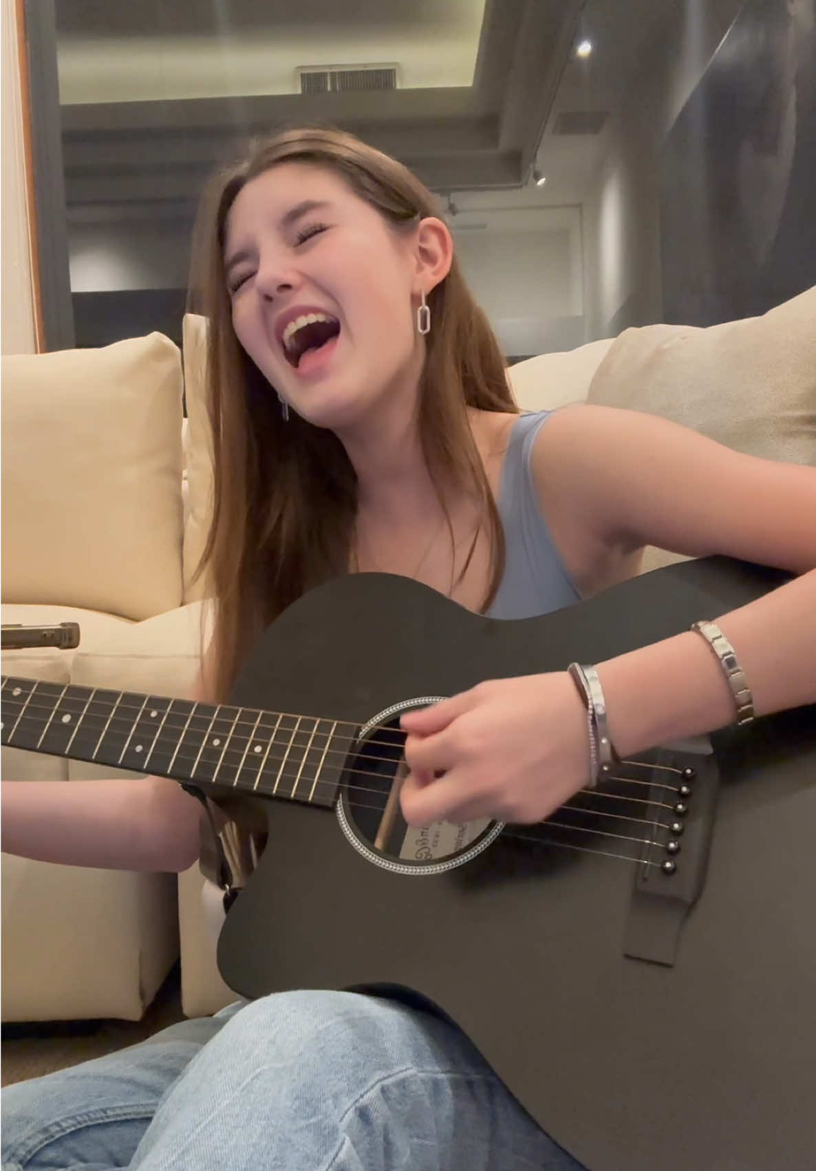 Here’s my take on the song “What’s Up?” by @4 Non Blondes  . #cover #guitar #music #singing #singer 