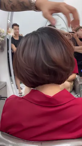 Bài Cắt Bob ứng dụng của các chủ salon #Quangsakerhairacedemy #Qmax90 #xuhuong #cattocdep #trending 