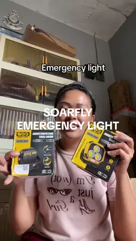 Mas maganda mag invest sa mga ganitong ilaw para hindi kana kakabahan pag biglang nag brown out sa inyo #emergencylight #soarfly #tiktokfinds #sulitfinds 