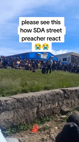 please family and friends share this video and make it viral ❤️🇵🇬❤️ #highlightseveryonefollowers2025highlightseveryonefollowers2025 #fypシ゚viral🖤tiktok #creatorsearchinsights2025 #viralpost2025 #highlight 