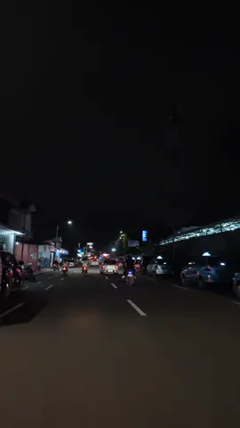 Ambil aja mentahan videonya buat bahan story, konten dan lainnya, tinggal dikasih backsound dan kata-kata terbaikmu, selebihnya ya edit sendiri :)  Lokasi : Jogja