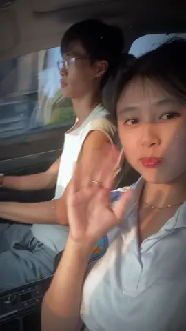 Đón em học về, đón em về nhà 💗 #CapCut #xh #fyp #viral #tiktok 