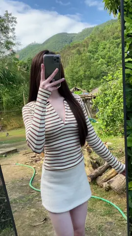 Áo thun cổ trụ sẻ xinh #aokieu #aoxinh #fyp #viral #xuhuong  @maihien669  @maihien669  @maihien669 