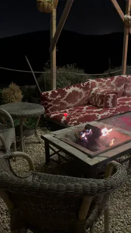 و إذا جاي نيتك ترجع وياي إلك هاي السماء اقرب مني بهواي❣️. #شبة_نار #اصيل_هميم                                 #اكسبلورexplore #foryou #like 