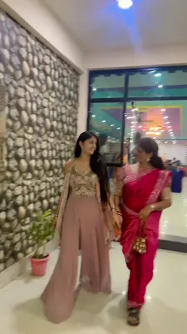 Aap sa jamin pe kaha @dilip laxmi shah.  (Swarnakar) 💐💗#radheyradhey🦚🙏❤️ #foryoupage 