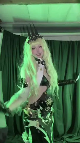 moving is near impossible 😭 #mobius #honkaiimpact3rd #cosplay 