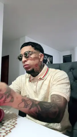 Feliz navidad pa !!! Esperando que salga el titere a salvarte el jopo !!! 