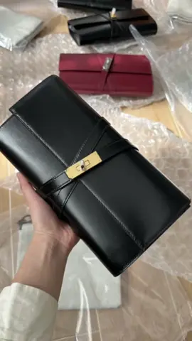 New Hermes Kelly cluth for spring-summer 2026. so Amazing!!! #kellycluth #hermeskellycluth #hermescluth #hermeskelly #hermes2026 