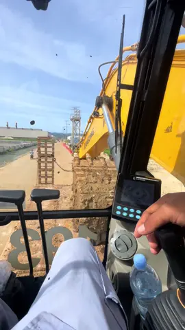 Pininjam soundnya bapak supir