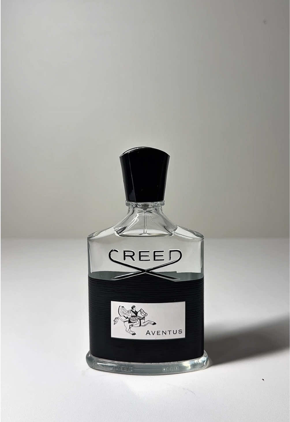Creed Aventus – khí chất nam tính khó trộn lẫn. Deal hôm nay đáng để xuống tay. #CreedAventus #NuocHoaNam #LuxuryPerfume #BlancPerfume #PhongCachNamTinh 