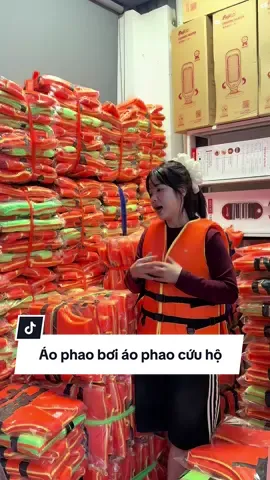 Áo phao bơi áo phao cứu hộ mùa bão lũ #baolu #aophaocuuho #thinhhanh #thuchuchoe93 