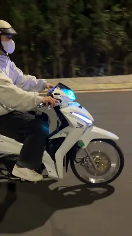 Xin lỗi anh ko sửa được🤧🤧#wave125i_ไฟเลี้ยวบังลม #future #xuhuong #xuhuongtiktok 