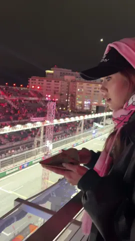 I CANNOT BELIEVE I GOT TO EXPERIENCE THE GRAND PRIX IN LAS VEGAS WITH @hellokitty & @F1 Academy !!! JAW IS STILL ON THE FLOOR. TYSM FOR THIS UNFORGETTABLE EXPERIENCE 😭💗 #SanrioPartner 