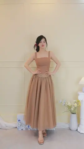 Nancy Dress với 2 tone màu nịnh da #tiela #vayhoa #vayhoatiela 