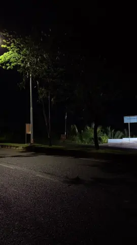 Photograph - Ed Sheeran >>>🎧 || #photograph #edsheeran #lyrics #fyp #foryou 