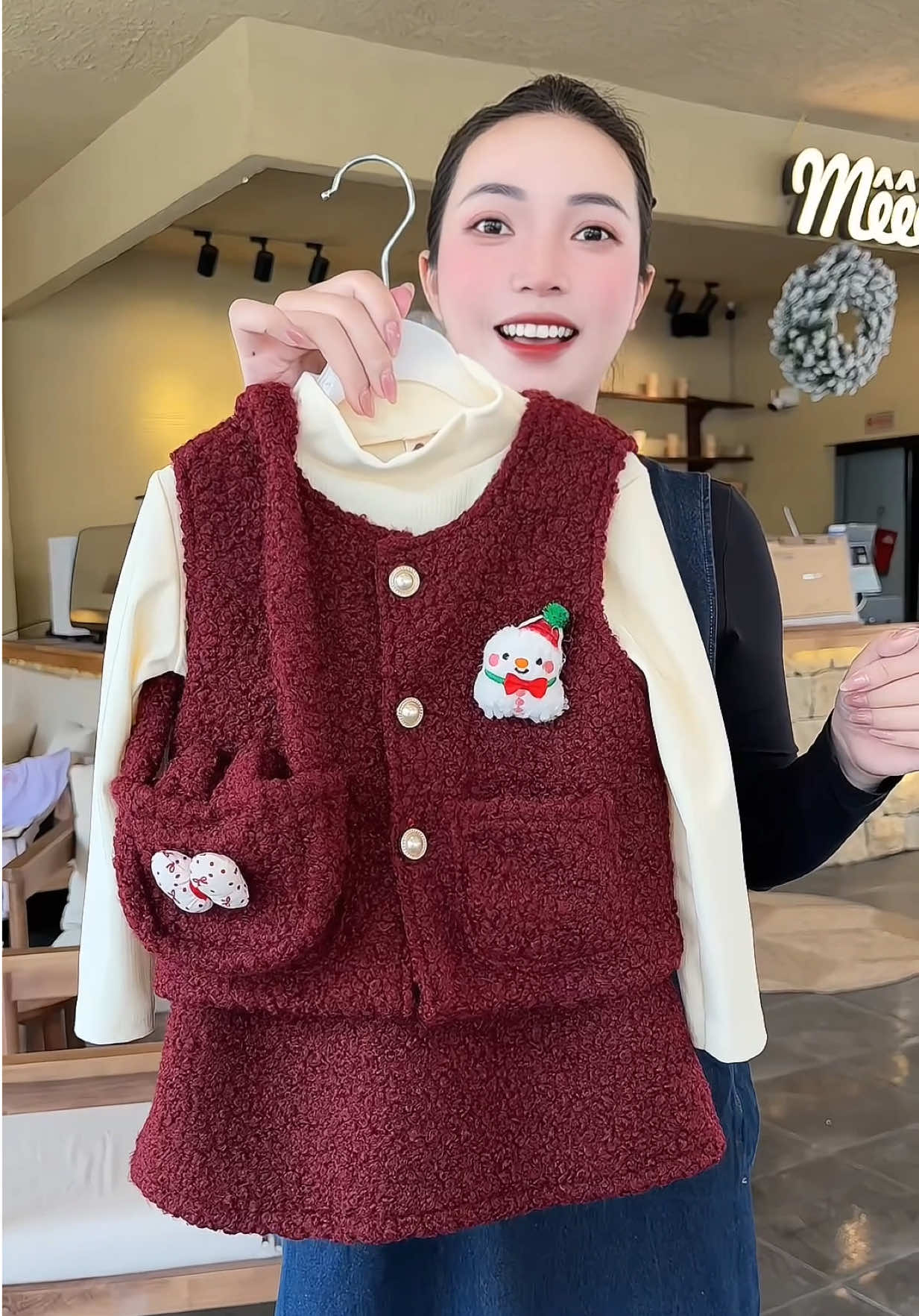 Sẻ áo mix chân váy dạ cho bé gái #meminmax95 #quanaotreem #setdabegai #setdachobe 