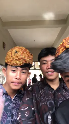 gembagos #smkalhikmahkalirejo #hariguru 