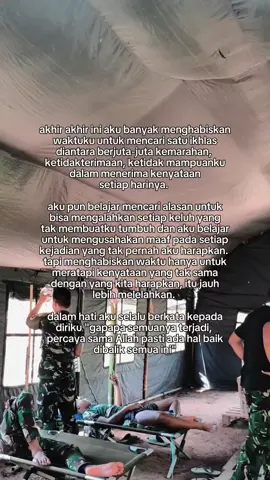 aku bisa menurusi orang sakit sampe sembuh sampe bener bener pulih, tapi Lukaku sendiri tak kunjung sembuh sembuh. #fyppppppppppppppppppppppp #cirebonpride🏴‍☠️  #tniindonesia🇮🇩 
