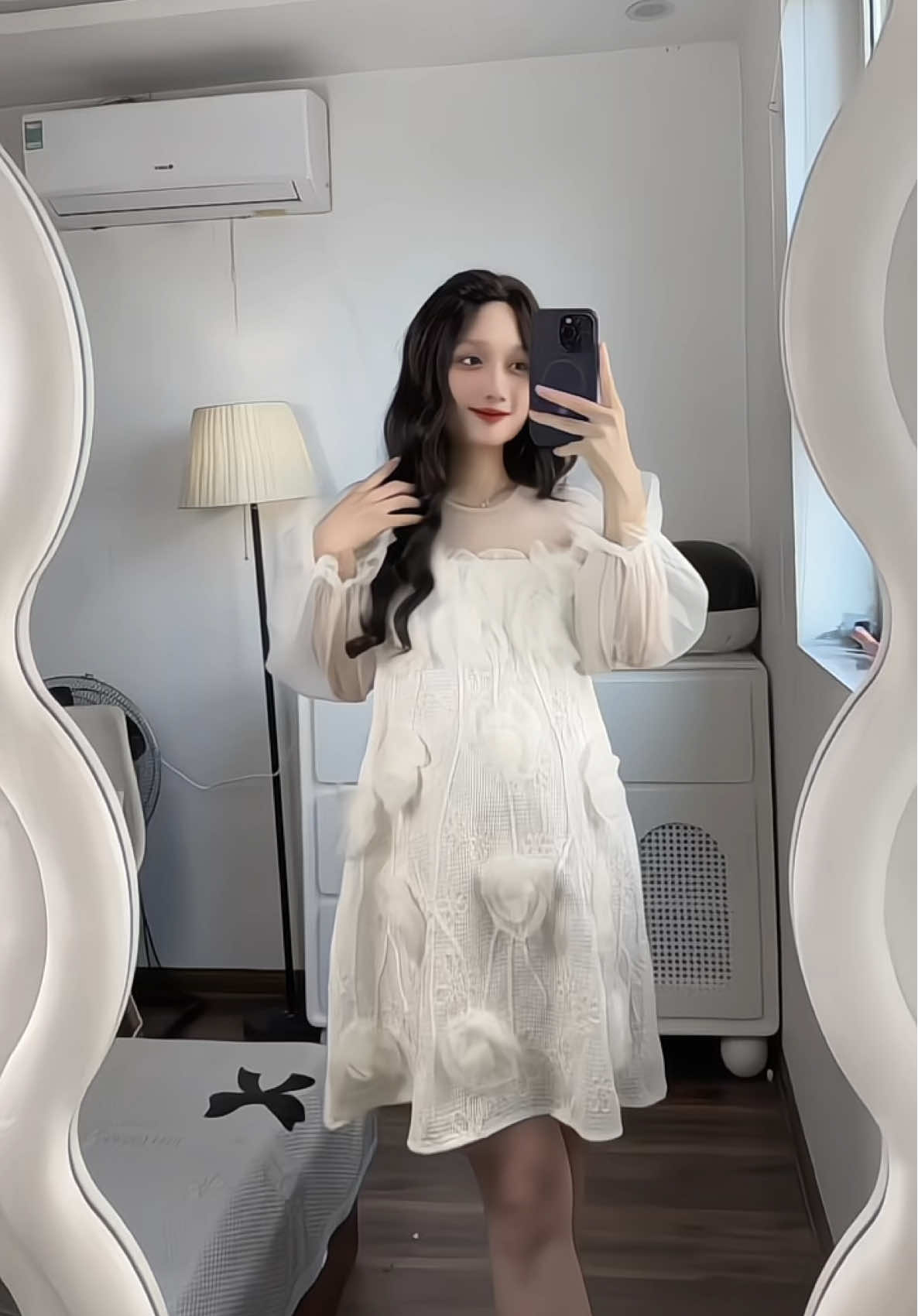 Váy ren hoa nổi #dambau #vaybauxinh #dambauthietke #dambaucongso #lybandamxinh 