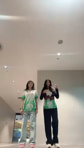 Our best 👻✌🏼#33 :44💐#nepali girls 🎀#fun🙌🏼 #thailandtiktok #ရောက်ချင်တဲ့နေရာရောက်ကွာ😎@Khushi💫🦋 